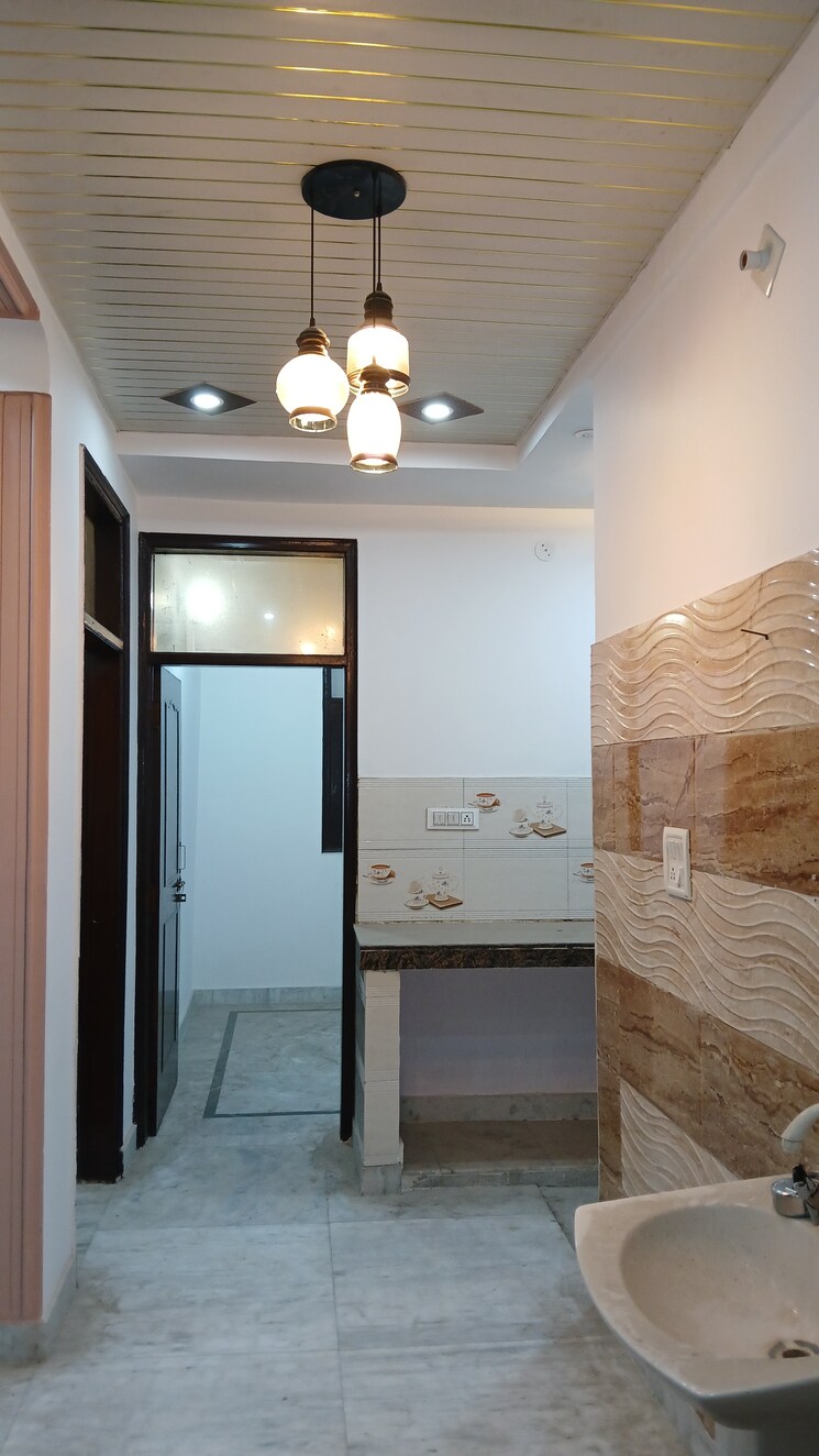 Living Room, batla house 2 Bedroom 630 Sq.Ft. Builder Floor In Batla House Delhi 8109946