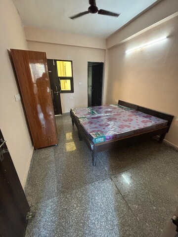 Room in  Pg at Sector 112 – for Rent