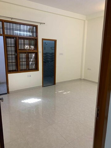 Room in 2 BHK Independent House at Aliganj – for Rent