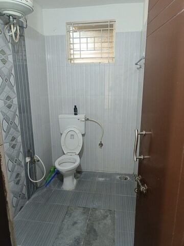 Bathroom in 2 BHK Apartment at Kumaraswamy Layout – for Rent