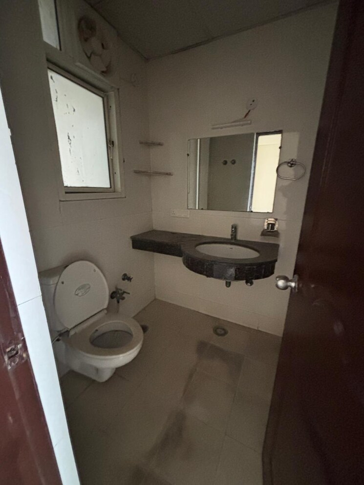 Master Bedroom, jm-royal-park 3 Bedroom 1800 Sq.Ft. Apartment In Vaishali Sector 9 Ghaziabad 8109981