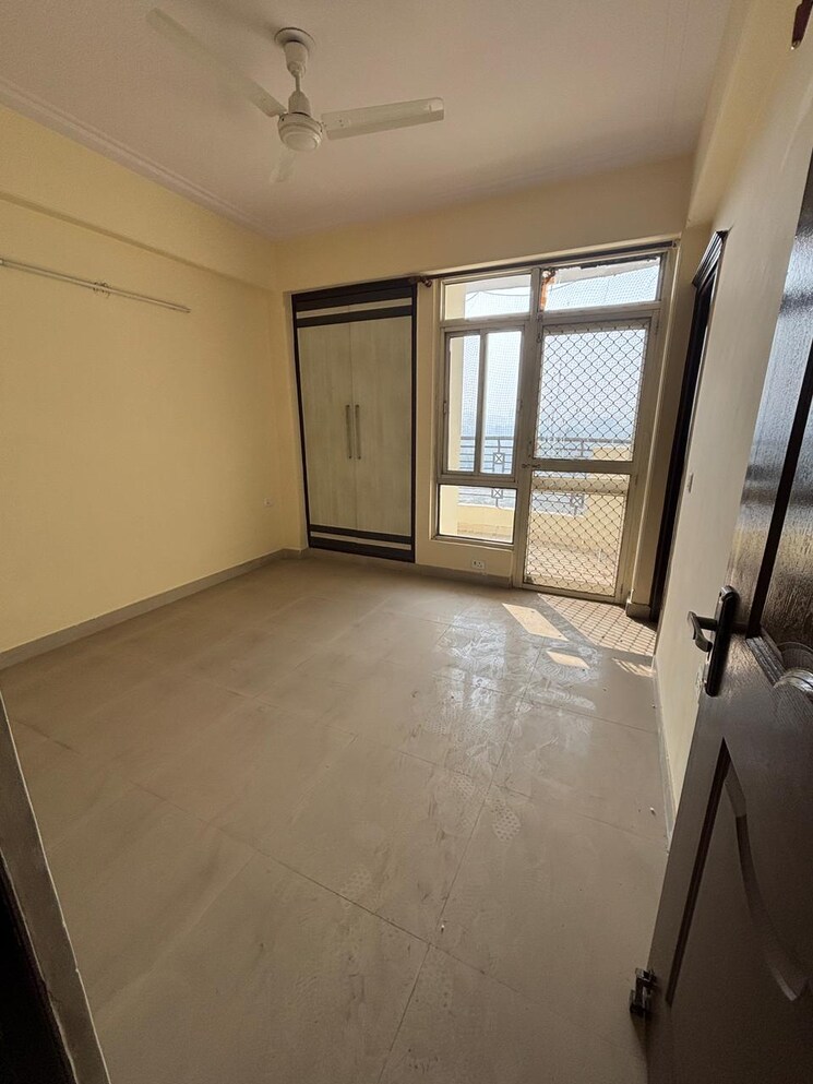 Room, jm-royal-park 3 Bedroom 1800 Sq.Ft. Apartment In Vaishali Sector 9 Ghaziabad 8109981