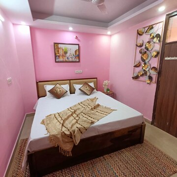 1.5 BHK Builder Floor For Rent in Chhajjupur Delhi  8109999