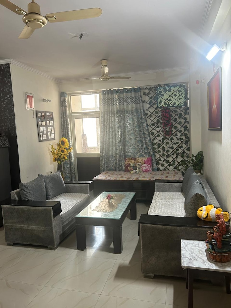 Living Room, gardenia-glamour 3 Bedroom 1550 Sq.Ft. Apartment In Vasundhara Sector 3 Ghaziabad 8110032