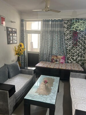 Living Room in 3 BHK Apartment at Gardenia Glamour, Vasundhara Sector 3 – for Sale
