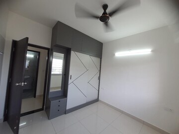 Room in 2 BHK Apartment at Provident Park Square, Kanakapura Road – for Rent