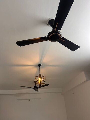 Furnished Amenities in 2 BHK Apartment at Rishita Manhattan, Gomti Nagar – for Rent