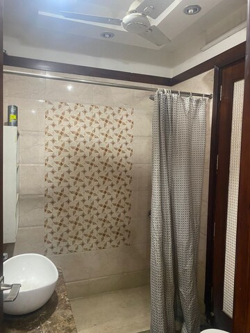 Bathroom in 2 BHK Builder Floor at Laxmi Nagar – for Rent