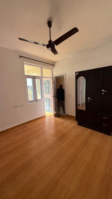 Room in 2 BHK Builder Floor at Sahastradhara Road – for Rent
