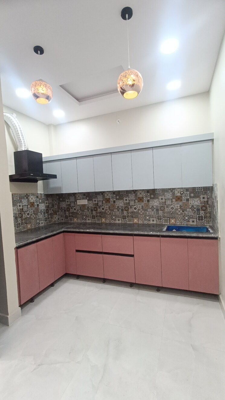 Kitchen, arsha-madhav-greens 3 Bedroom 1650 Sq.Ft. Villa In Gomti Nagar Lucknow 8110135