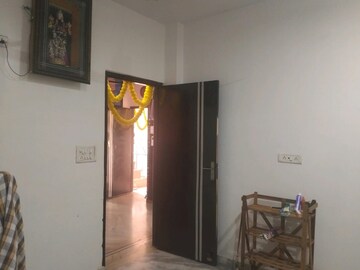 Living Room in 2 BHK Builder Floor at Nirman Vihar – for Rent