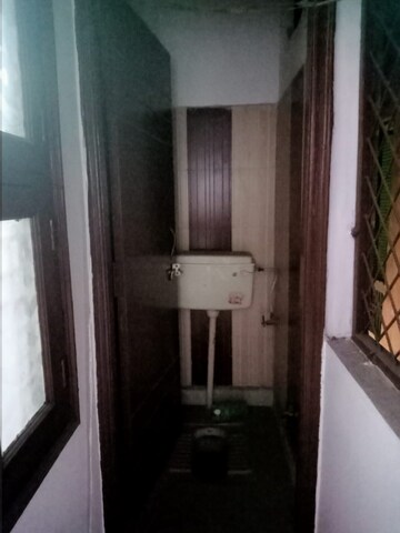 Bathroom in 2 BHK Builder Floor at Nirman Vihar – for Rent