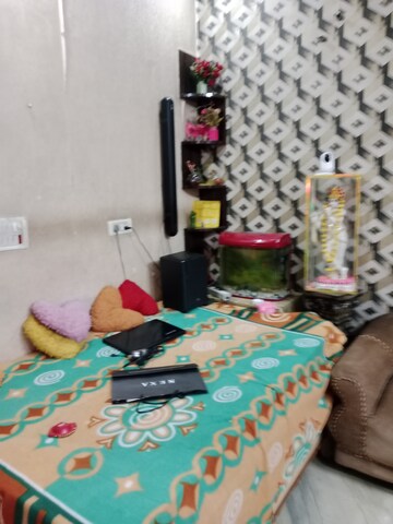 Bedroom in 2 BHK Builder Floor at Ansals Sushant City – for Rent