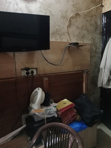 Room in 2 BHK Builder Floor at Ansals Sushant City – for Rent