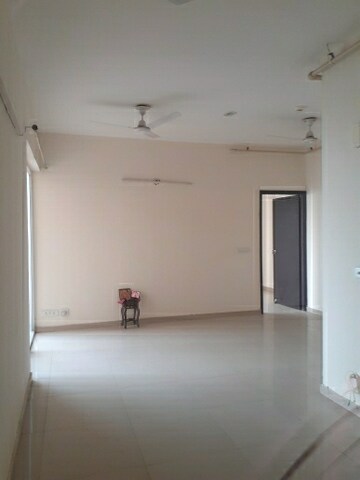 Room in 3 BHK Apartment at Mahagun Mywoods, Sector 16c Greater Noida – for Rent