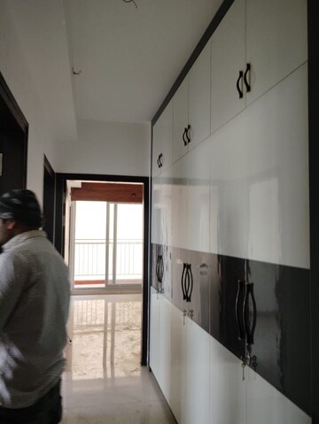 Kitchen in 3 BHK Apartment at Gomti Nagar – for Rent