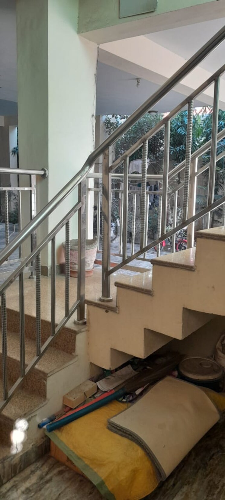 undefined, sainik farm 5 Bedroom 2850 Sq.Ft. Independent House In Sainik Farm Delhi 8110286