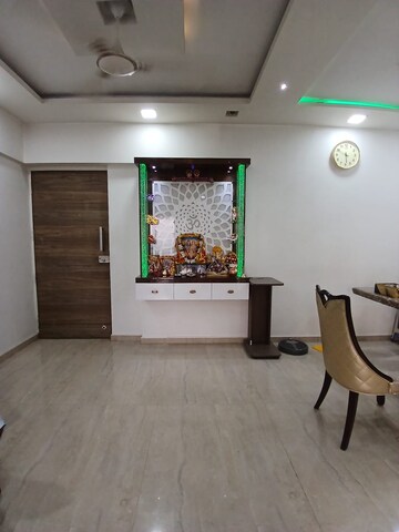 3 BHK Apartment For Rent in Madhav Palacia, Ghodbunder Road