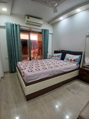 Bedroom in 3 BHK Apartment at Madhav Palacia, Ghodbunder Road – for Rent