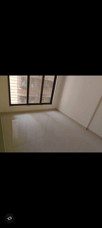 Room in 1 BHK Apartment at Kripa Bliss, Vikhroli East – for Rent