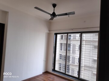 Room in 1 BHK Apartment at Mahaveer Solitaire Paradise, Kandivali West – for Rent