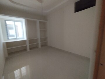 Room in 3 BHK Apartment at Manchirevula – for Sale