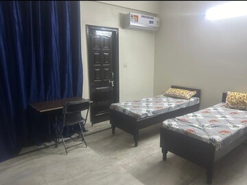 Room in  Pg at Sector 92 – for Rent
