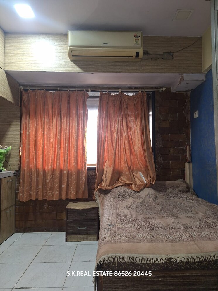 Living Room, starways-chs 1 Bedroom 450 Sq.Ft. Apartment In Goregaon East Mumbai 8110431