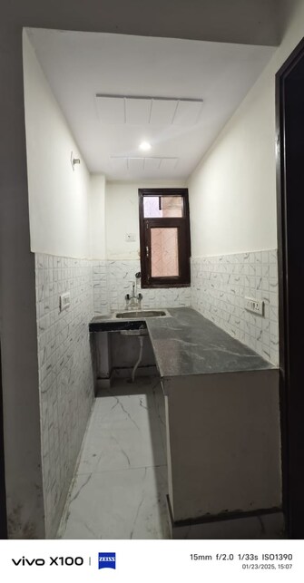 2 BHK Apartment For Resale in Shaheen Bagh Delhi  8110454