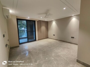 Room in 4 BHK Builder Floor at Greater Kailash ii – for Sale