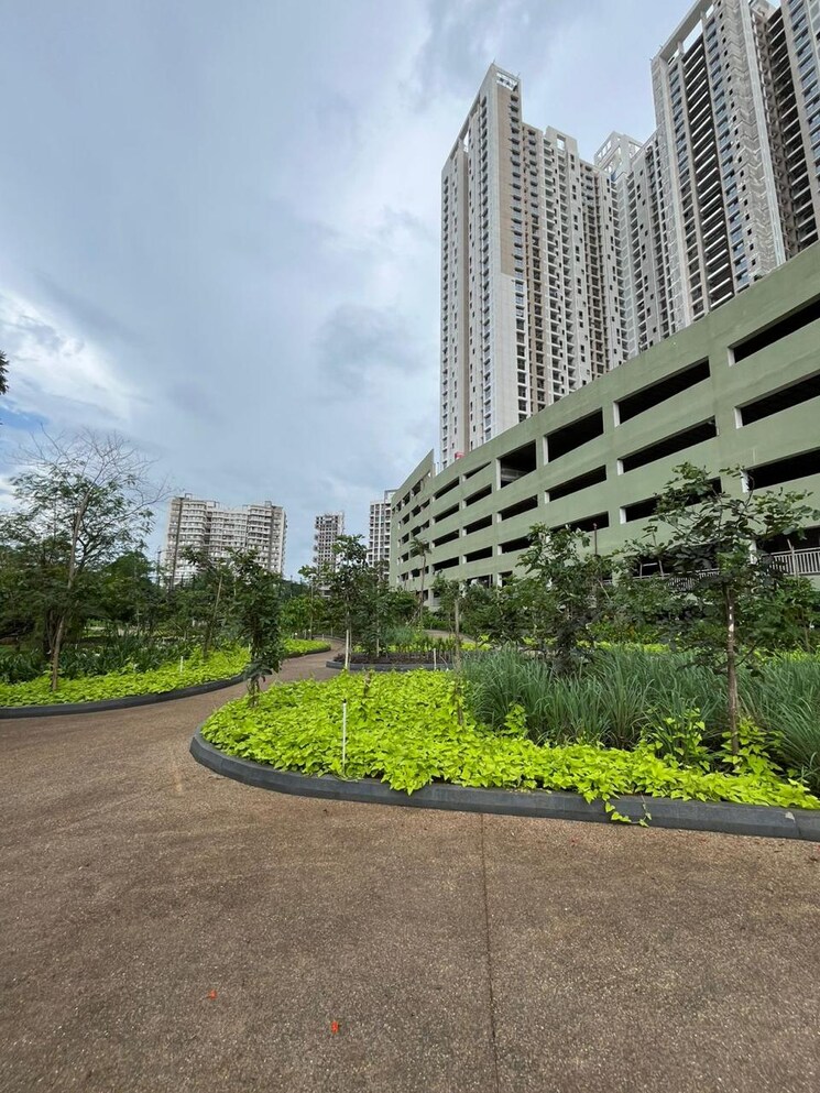 Garden, birla-vanya 4 Bedroom 1315 Sq.Ft. Apartment In Kalyan West Thane 8110484