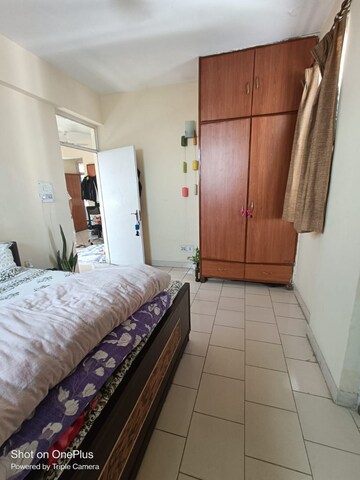 Bedroom in 2 BHK Apartment at Maple Heights, Sector 43 – for Rent