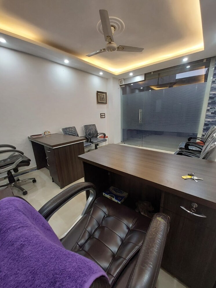 Team Area, panchsheel vihar Commercial Shop 150 Sq.Ft. In Panchsheel Vihar Delhi 8110524