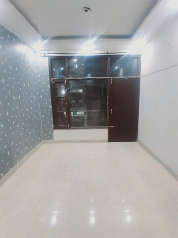 2 BHK Apartment For Rent in Sector 20