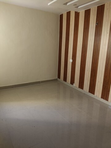 Room in 2 BHK Builder Floor at Dhakoli Village – for Rent