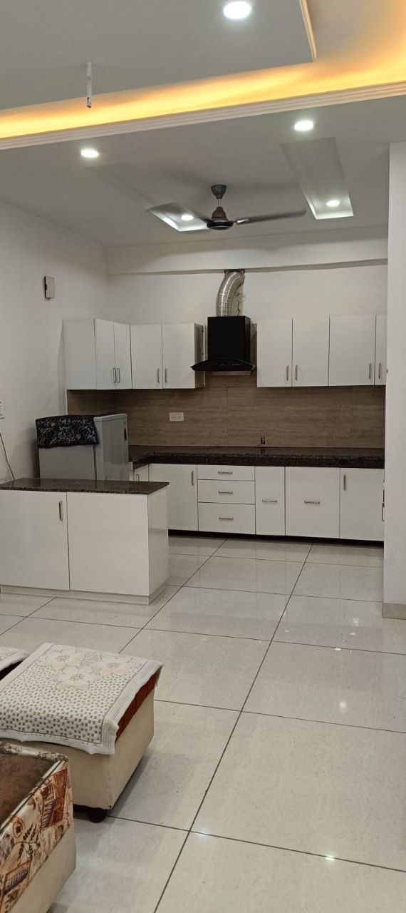 3 BHK + Pooja Room Builder Floor For Sale in Smita Home