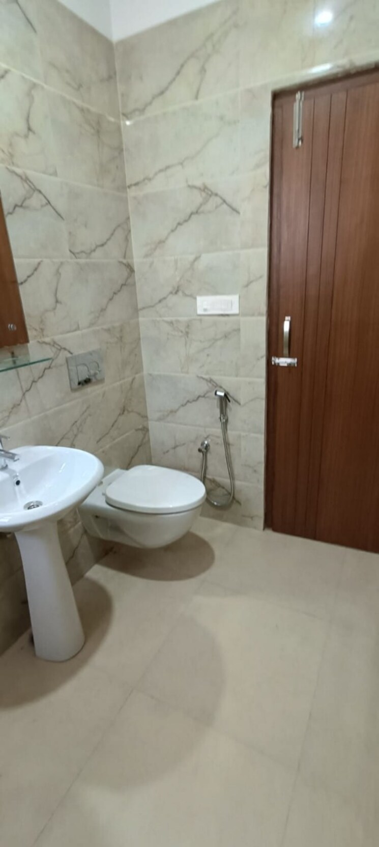 Bathroom, dhakoli village 3 Bedroom 1100 Sq.Ft. Builder Floor In Dhakoli Village Zirakpur 8110534