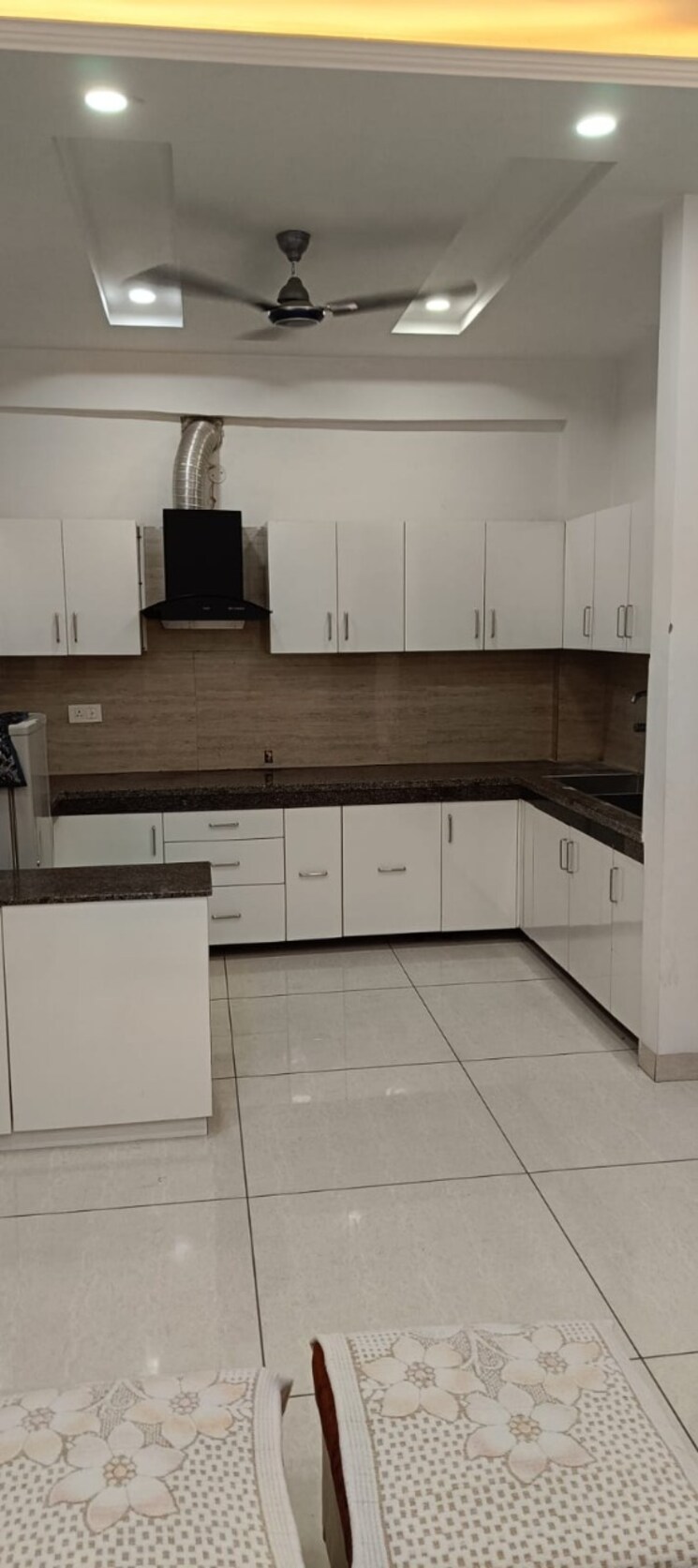 Kitchen, dhakoli village 3 Bedroom 1100 Sq.Ft. Builder Floor In Dhakoli Village Zirakpur 8110534