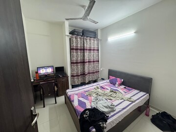 Bedroom in 2 BHK Builder Floor at Nyati Elysia, Kharadi – for Rent