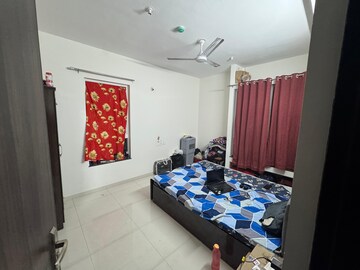 Bedroom in 2 BHK Builder Floor at Nyati Elysia, Kharadi – for Rent