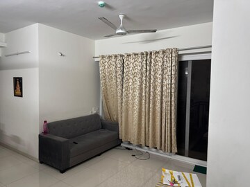 Bedroom in 2 BHK Builder Floor at Nyati Elysia, Kharadi – for Rent