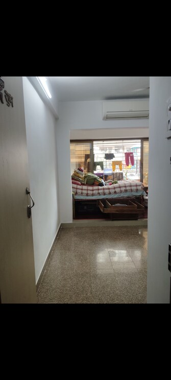 1 BHK Apartment For Rent in Govardhan Nagar Kandivali West Mumbai  8110545