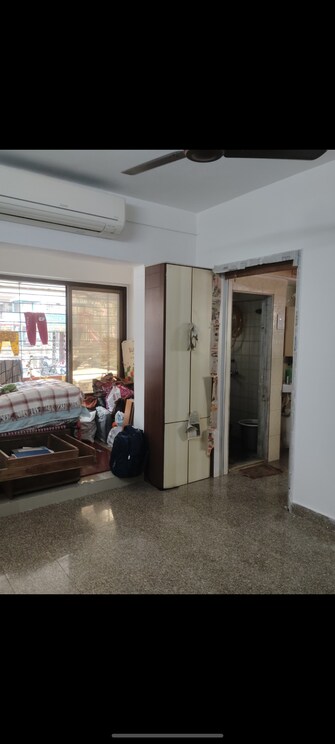 1 BHK Apartment For Rent in Govardhan Nagar Kandivali West Mumbai  8110545