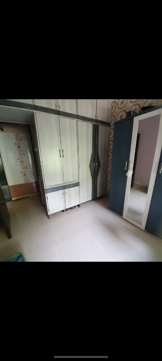 1 BHK Apartment For Rent in Vanashree Chs Ltd Borivali West Mumbai  8110569