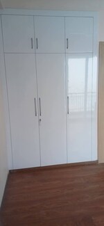 3 BHK + Extra Room 1115 Sq.Ft. Apartment in Amrapali Golf Homes