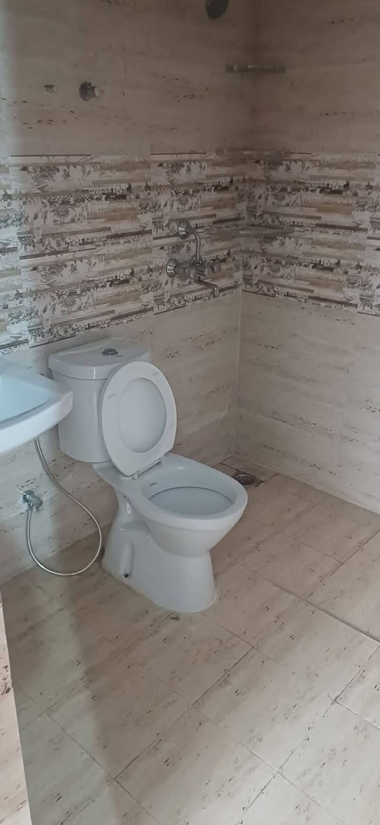 Bathroom, amrapali-golf-homes 3 Bedroom 1115 Sq.Ft. Apartment In Sector 4 Greater Noida Greater Noida 8110596