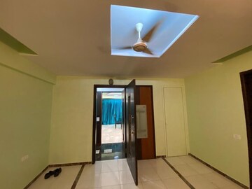 Living Room in 3 BHK Apartment at Shivtirth CHS Bandra, Bandra East – for Rent