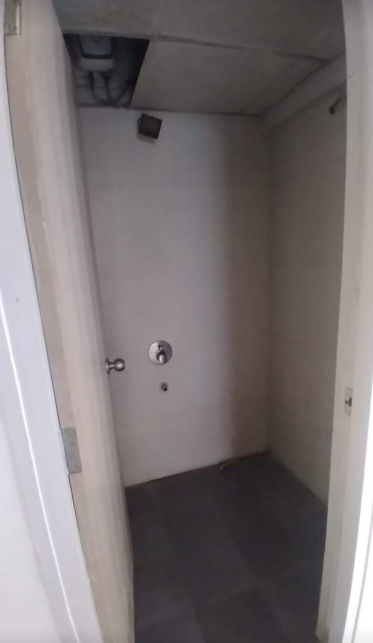 Bathroom, lodha-casa-rio 1 Bedroom 639 Sq.Ft. Apartment In Dombivli East Thane 8110623