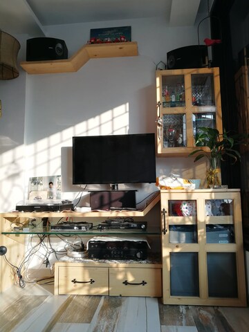 Living Room in 1 BHK Apartment at Andheri West – for Rent