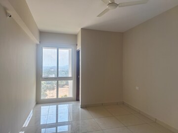 Room in 3 BHK Apartment at UKN The Belvedere, Devanahalli – for Sale